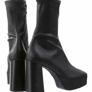 Högl Cora Black Shop